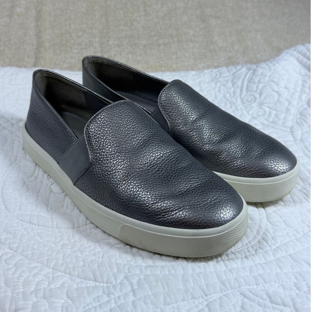 Vince Women 7 Silver Textured Slip On Loafers Flats Designer Casual Shoes Luxury